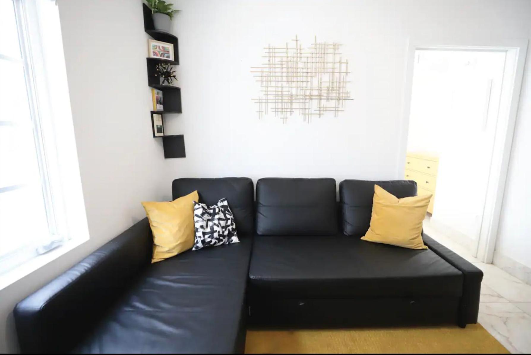 South Beach 2 Bedroom Family & Pet Friendly Apartment With Balcony & Free Parking ميامي بيتش المظهر الخارجي الصورة