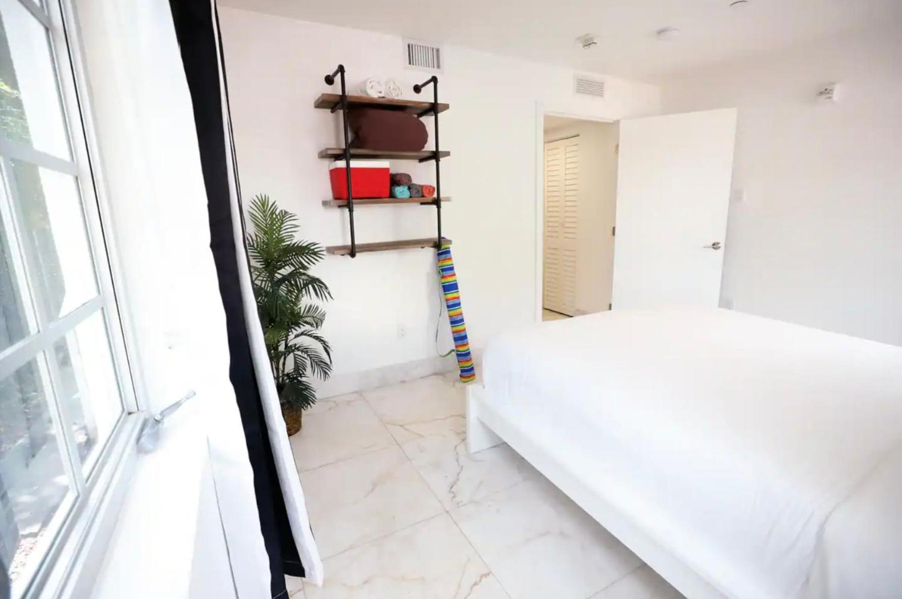 South Beach 2 Bedroom Family & Pet Friendly Apartment With Balcony & Free Parking ميامي بيتش المظهر الخارجي الصورة